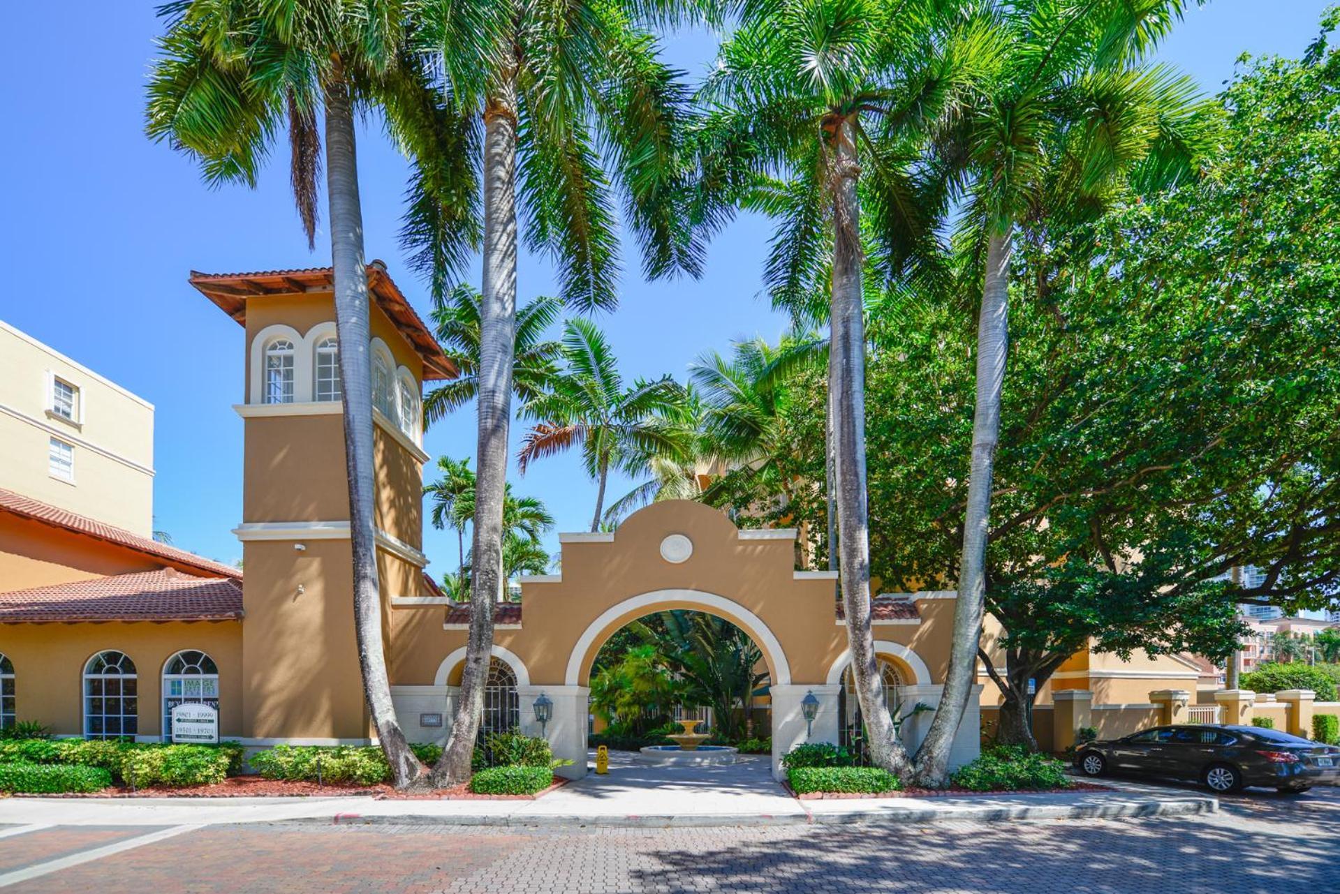 Lux Condo At Yacht Club 10 Min From Beach Miami Exterior foto