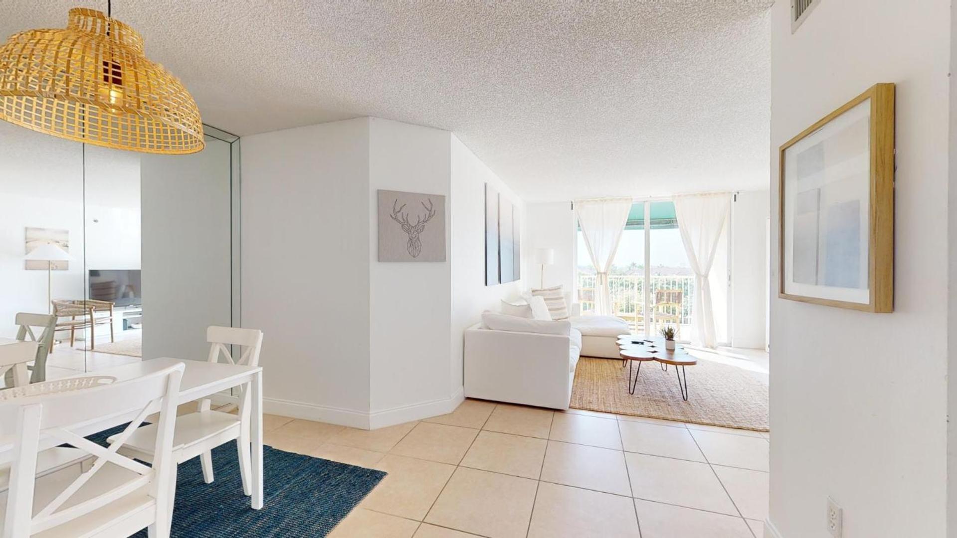 Lux Condo At Yacht Club 10 Min From Beach Miami Exterior foto